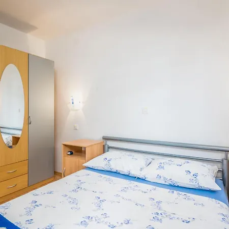 Stunning In With Wifi