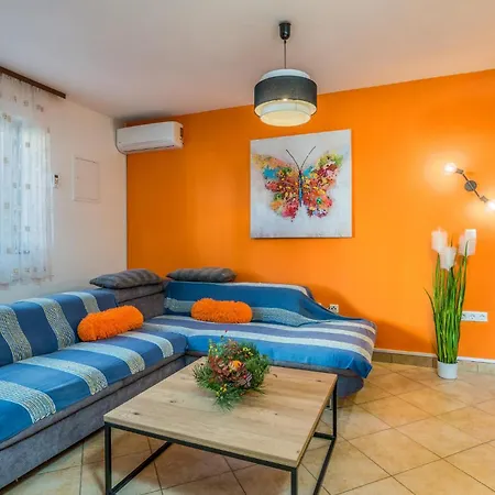 Apartamento Stunning In With Wifi *