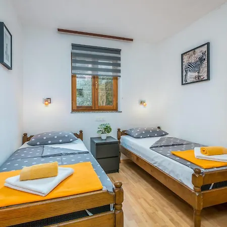 Stunning In With Wifi